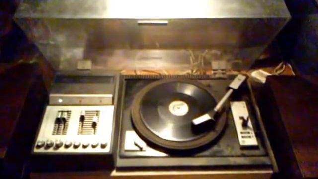 Универсальный виниловый проигрыватель Melodija-103 стерео смотреть онлайн