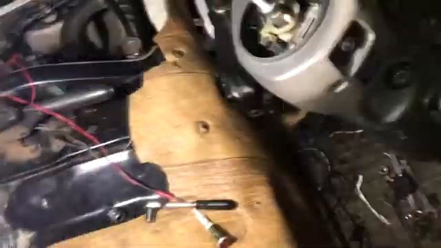 Восстановление проводки стоп-сигналов грузовика Mazda Bongo Brawny