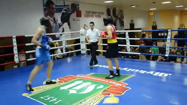 Бокс Винницький.К. 3 раунд смотреть онлайн