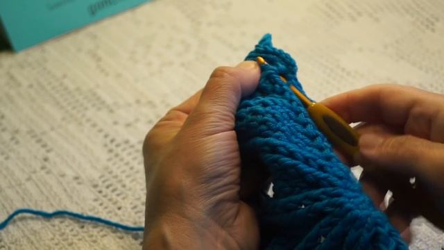 Очень красивая шапочка - берет "DROPS",вязание крючком,crochet hat (шапки № 155) смотреть онлайн