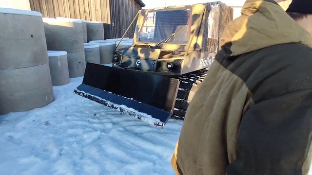 Обзор гусеничного вездехода от компании BizonPro. Мечта всех для своего хозяйства! смотреть онлайн