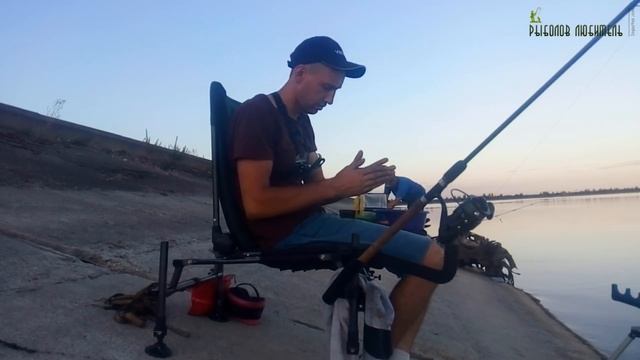 Ловля на Фидер Ночью. Карась. Озеро. Рыбалка. смотреть онлайн