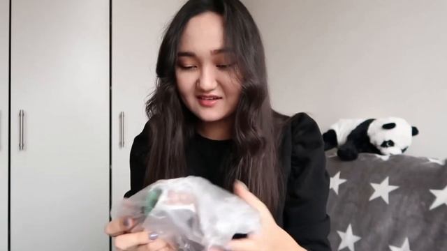 ПОСЫЛКА из Казахстана | Чего не хватает студентам в Чехии? UNBOXING смотреть онлайн