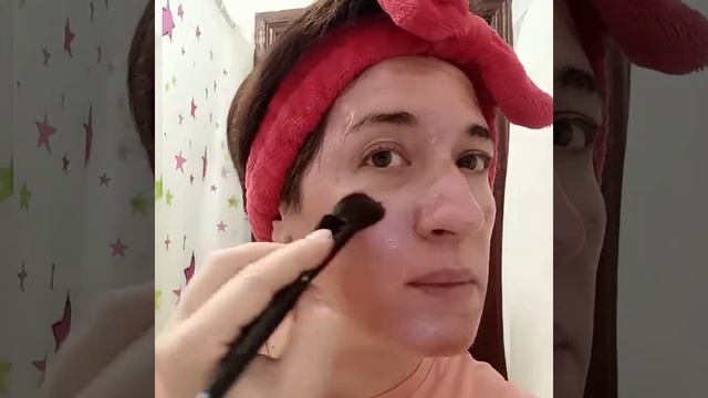 Маска-пленка с эффектом металлик от Мэри Кэй смотреть онлайн