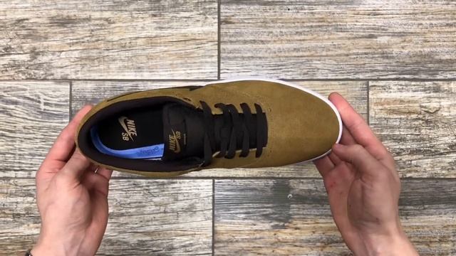 Кеды NIKE SB Check Solarsoft Skateboarding Shoe ПЕСОЧНЫЙ смотреть онлайн