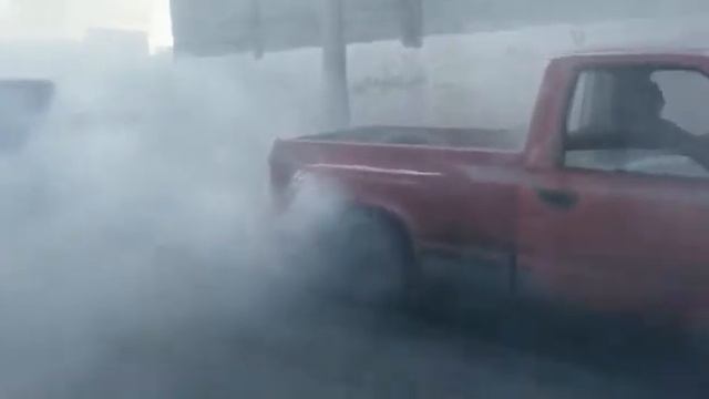 F100 vs 400ss смотреть онлайн