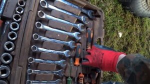 Снятие стартера ГАЗ66. Отвозим в ремонт. Вся правда и боль. ) Пошаговая инструкция для начинающих.