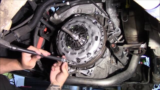 New Saab!!! Clutch Upgrade + Bushings. F40 6speed gearbox смотреть онлайн