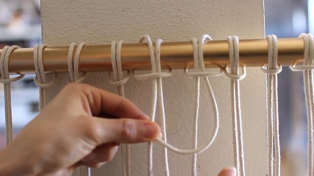 Easy DIY Macrame Wall Hanging смотреть онлайн