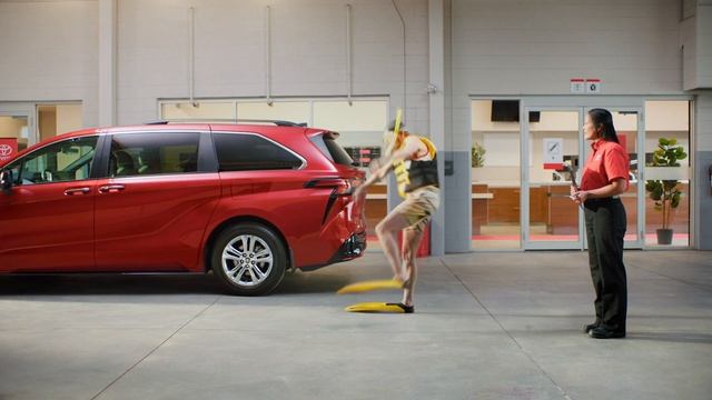 Toyota Routine Maintenance - Snorkeling смотреть онлайн