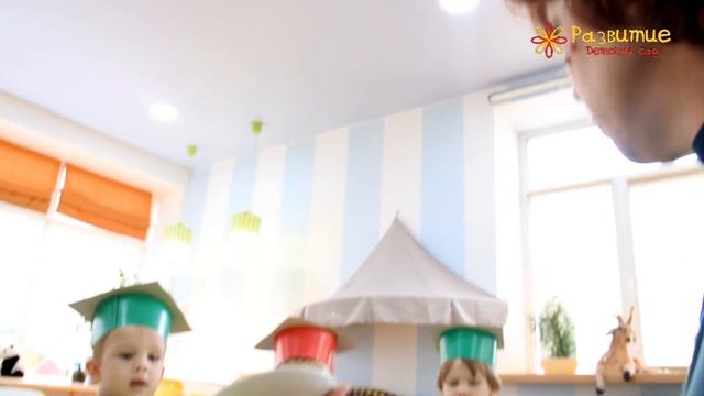 Опыты с водой. Кружковая деятельность "Маленькие Леонардо". Частный детский сад "Развитие". смотреть онлайн