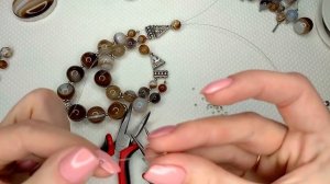 1 Часть. Как сделать колье из бусин своими руками #izkamnei