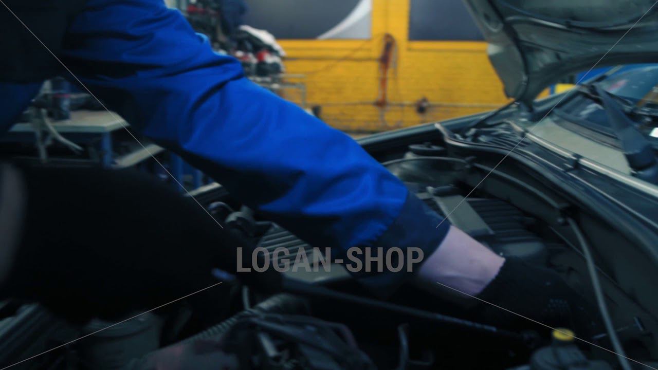 Renault Logan - замена троса газа смотреть онлайн