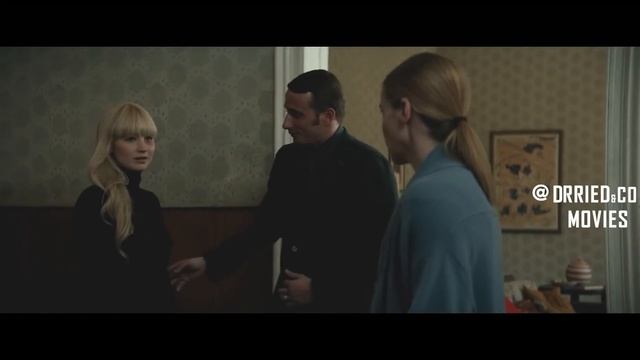 Innocent ballerina tricked into becoming a Russian spy and secretly plots her revenge. смотреть онлайн