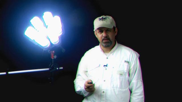 Linco Flora Fluorescent Light Bank W/ Remote Control Review смотреть онлайн