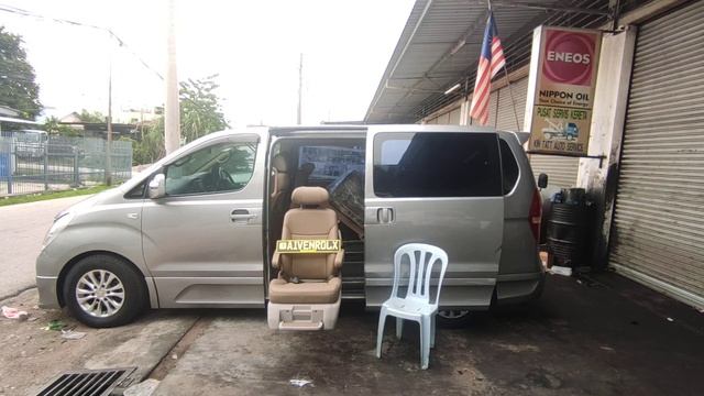 Hyundai Starex Welcab Oku Seat Installation