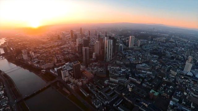 Testing GoPro Max | Incredible Sunset Flight over Frankfurt Main смотреть онлайн