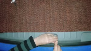 Почему скрипит задняя дверь багажника автомобиля. Решение проблемы при скрипе задней двери