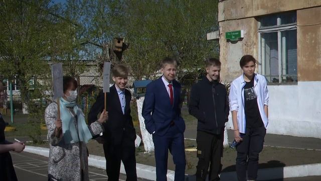 Улица Кайдаловская всё ещё не подключена к отоплению из-за дорожных работ в Чите смотреть онлайн