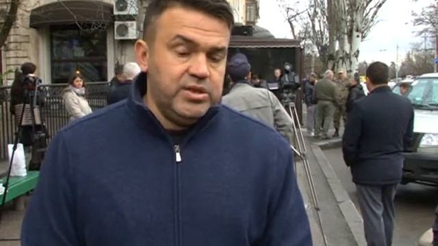 С глаз долой! смотреть онлайн