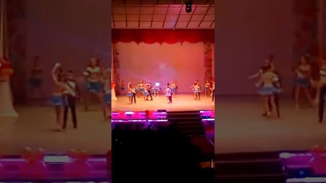 Средняя группа студии танца "Эстель"Ламбада смотреть онлайн