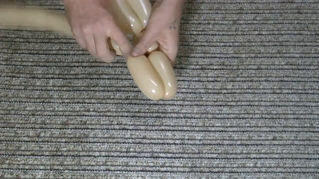 Собачка из шарика ШДМ / Нow to make a dog of balloon смотреть онлайн