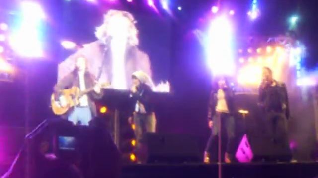 Pierre Darmon (concert de Canet) смотреть онлайн