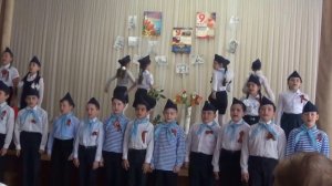 С какого парень года, с какого парохода