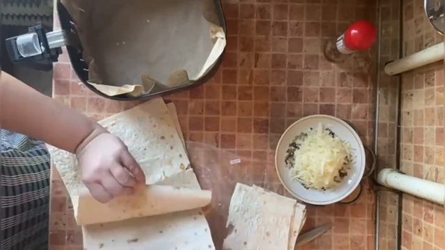 Ленивые чебуреки и быстрые рецепты