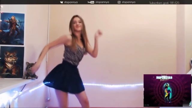 СТРИМЕРША ПОКАЗАЛА ЖОПУ / СТРИМЕРША ТАНЦУЕТ ТВЕРК / VIKARED ПРО СВИДАНИЕ С ПАПИЧЕМ смотреть онлайн