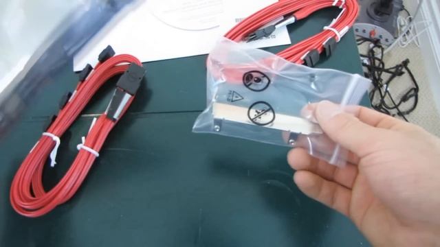 LSI 9260-8i SATA3 SAS 6Gb/s PCIe 2.0 RAID Card Unboxing & First Look Linus Tech Tips смотреть онлайн
