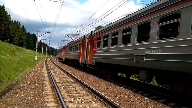 Электропоезд ЭД4М-0245. Перегон Хотьково-Сергиев Посад. смотреть онлайн