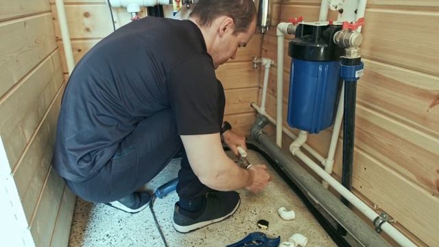 Установка (монтаж) магистрального половолоконного мембранного фильтра тонкой очистки воды Акварис