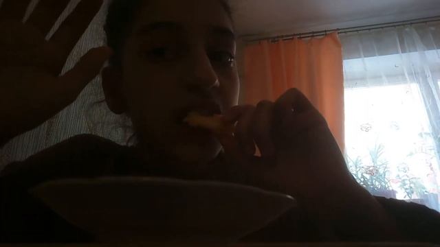 сделала сыр в кляре как Молли Молоко смотреть онлайн