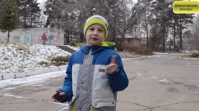 Итоги первой учебной четверти-2017 (опрос школьников Дивногорска) смотреть онлайн