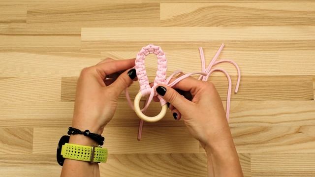 DIY Macrame Bunny Ears Tutorial смотреть онлайн
