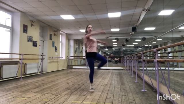 "Сувенір". Класичний танець: Оберти Fouette. Великі стрибки смотреть онлайн