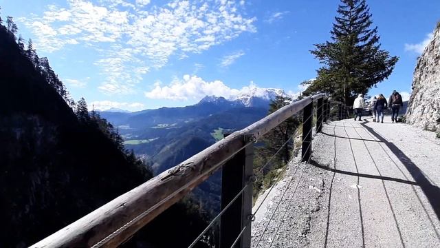 Eisriesenwelt Werfen #austria #mountains смотреть онлайн