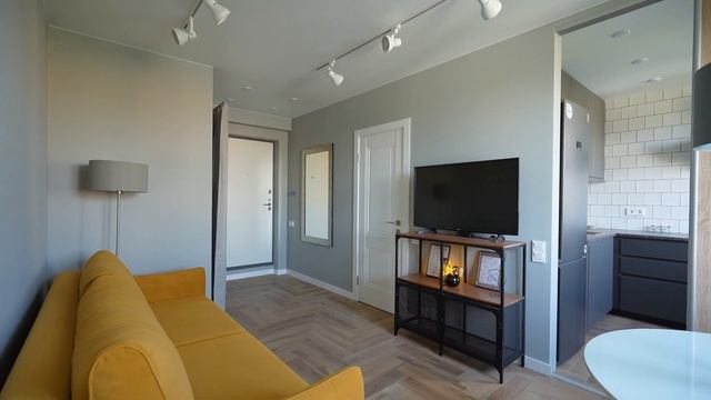 КРОШЕЧНАЯ Однушка шедевр? ОБЗОР КВАРТИРЫ. Дизайн квартиры. Рум тур. Современный дизайн интерьера смотреть онлайн