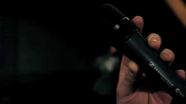 Sennheiser e 865 - Vocal and Speech Condenser Super-Cardioid Microphone - Live Recording смотреть онлайн