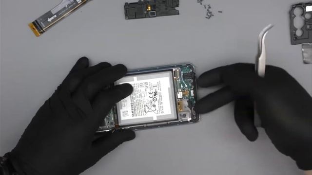 Обзор Samsung Gallaxi A52~взгляд изнутри.Преемник престола ? / разборка  Samsung A52     2021 г.