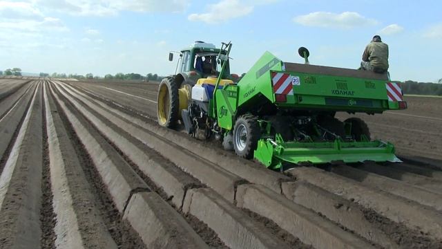 Картофелесажалка AVR - КОЛНАГ, посадка картошки в поле. смотреть онлайн