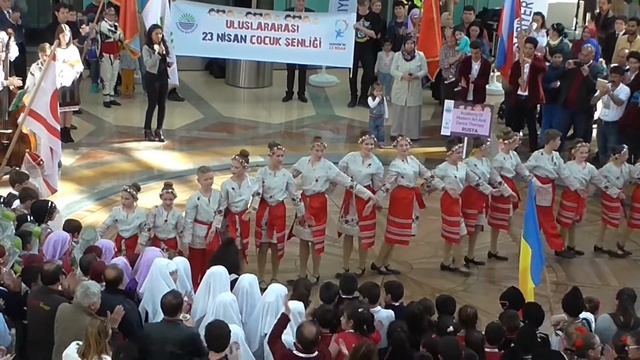 Делегация танцоров из России на международном фестивале в Турции 23.04.2017 ( Стамбул) смотреть онлайн