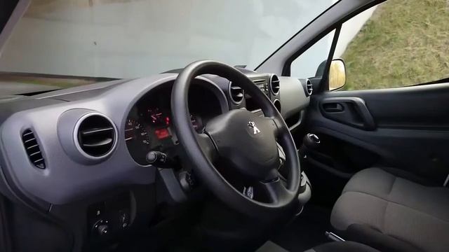 Новый кроссовер зайдет вместо Рено Дастер(Renault Duster) и Лада Ларгус 2021. смотреть онлайн