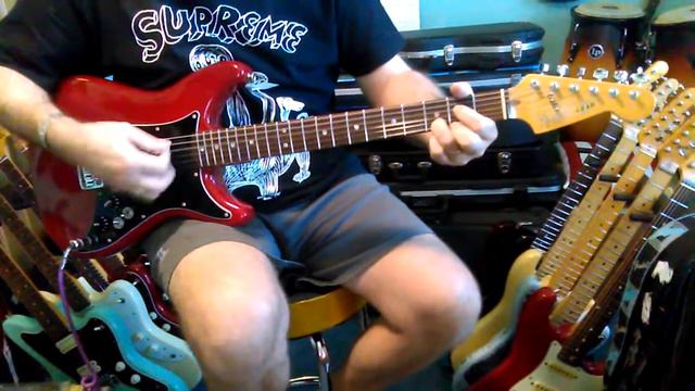 1981 Fender Lead I in Translucent Cherry Red смотреть онлайн