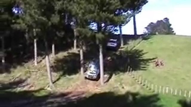 Team Suzuki at team event.wmv смотреть онлайн