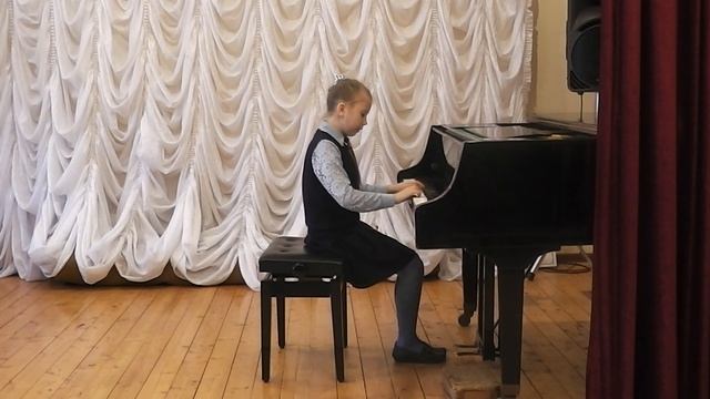 Грамотенко Анастасия, 2 кл., В. Коровицын "Вальс Золушки" смотреть онлайн