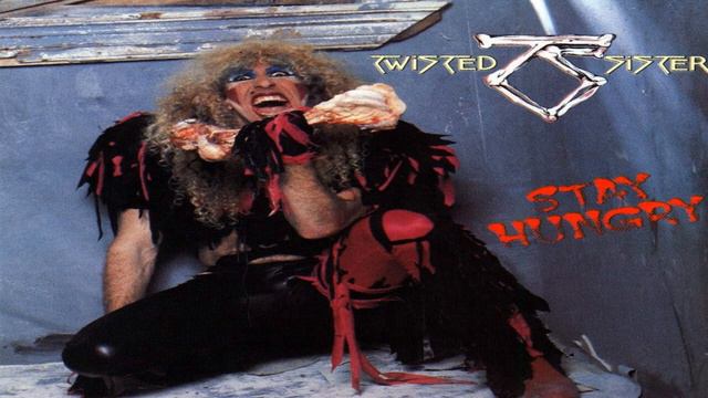 Twisted Sister - We're Not Gonna Take It (Bass Backing Track w/original vocals) #multitrack смотреть онлайн