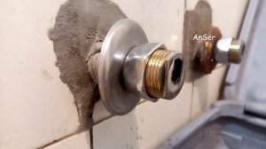 Необычная ЗАМЕНА СМЕСИТЕЛЯ душа. Гайка к гайке. Экспериментальный монтаж.