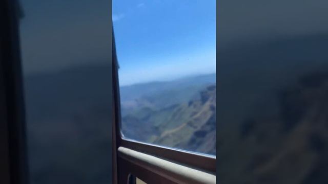 Chopper flight Drakensberg смотреть онлайн